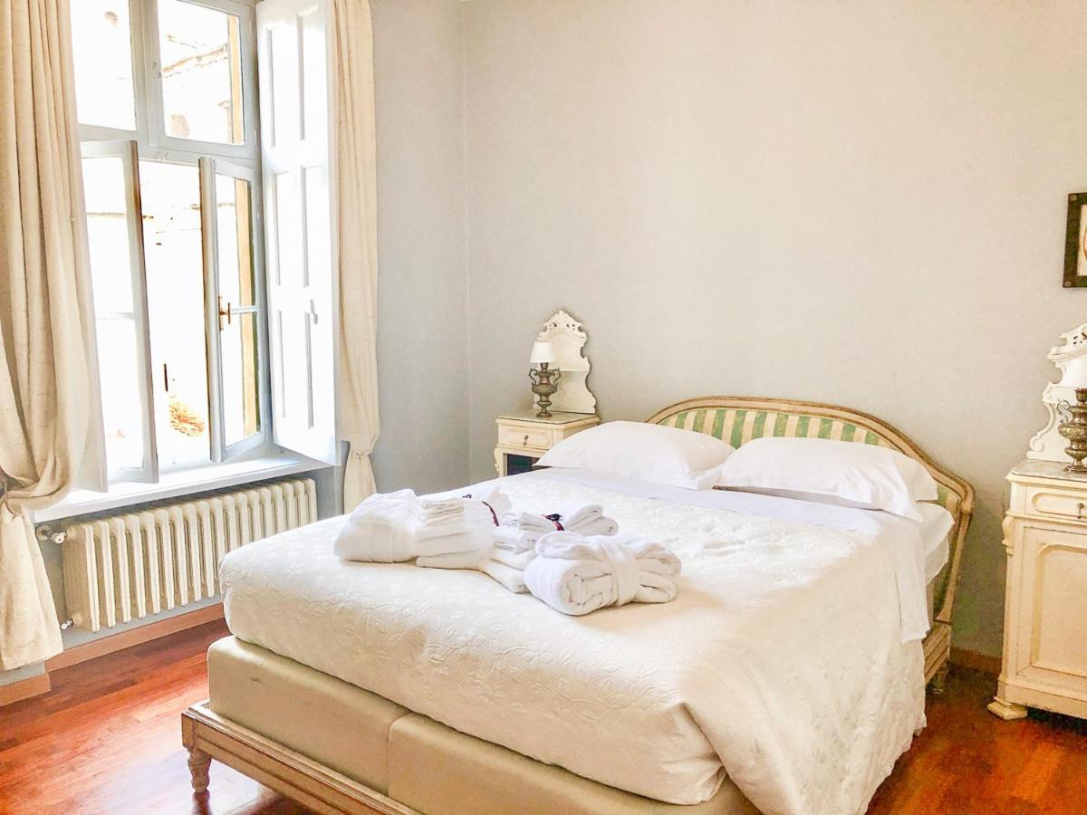 Palazzo Sismonda Acomodação com café da manhã Corneliano d'Alba Quarto foto