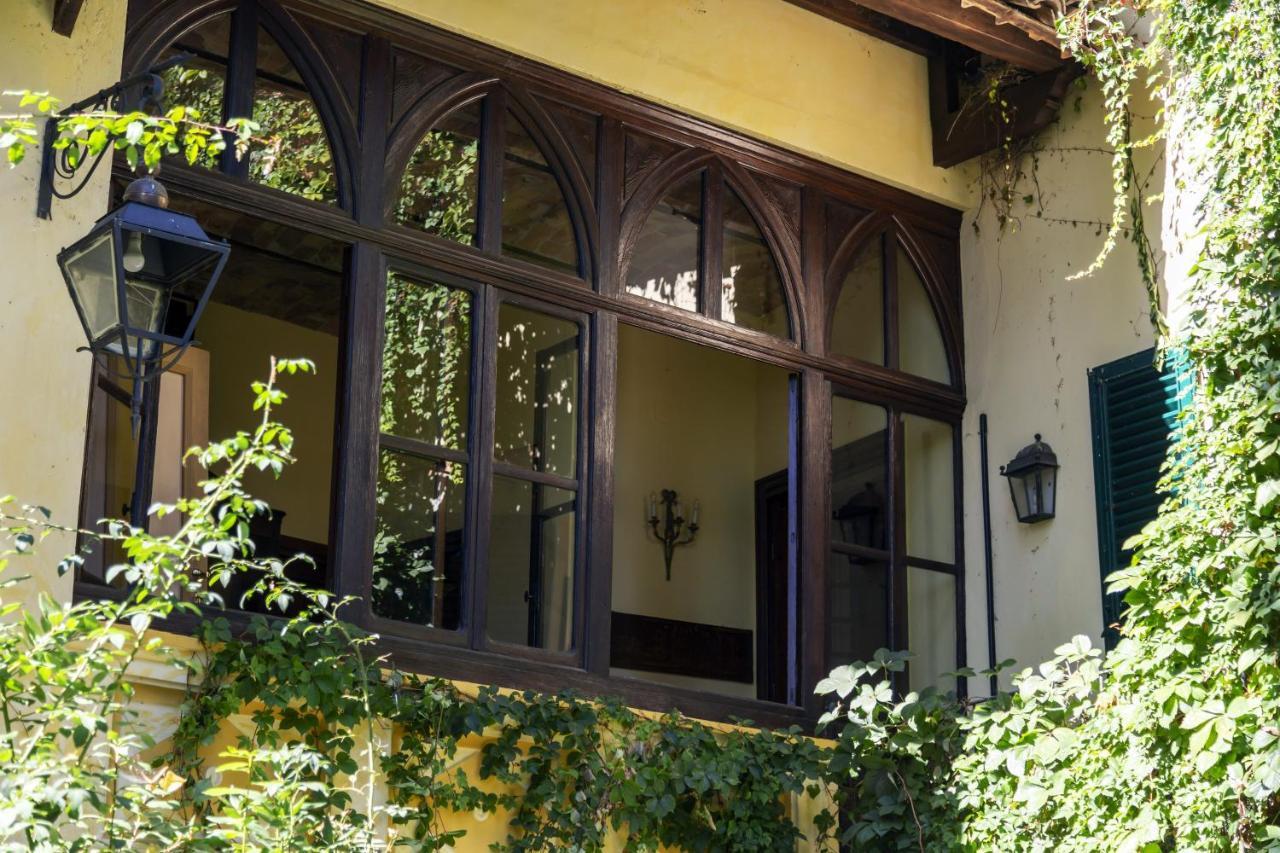 Palazzo Sismonda Acomodação com café da manhã Corneliano d'Alba Exterior foto